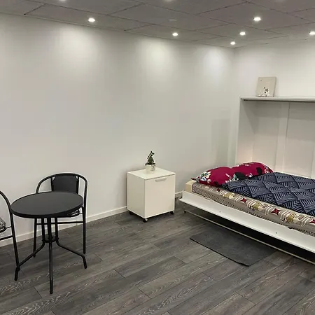 Homestay Private With Shared Bathroom In Of